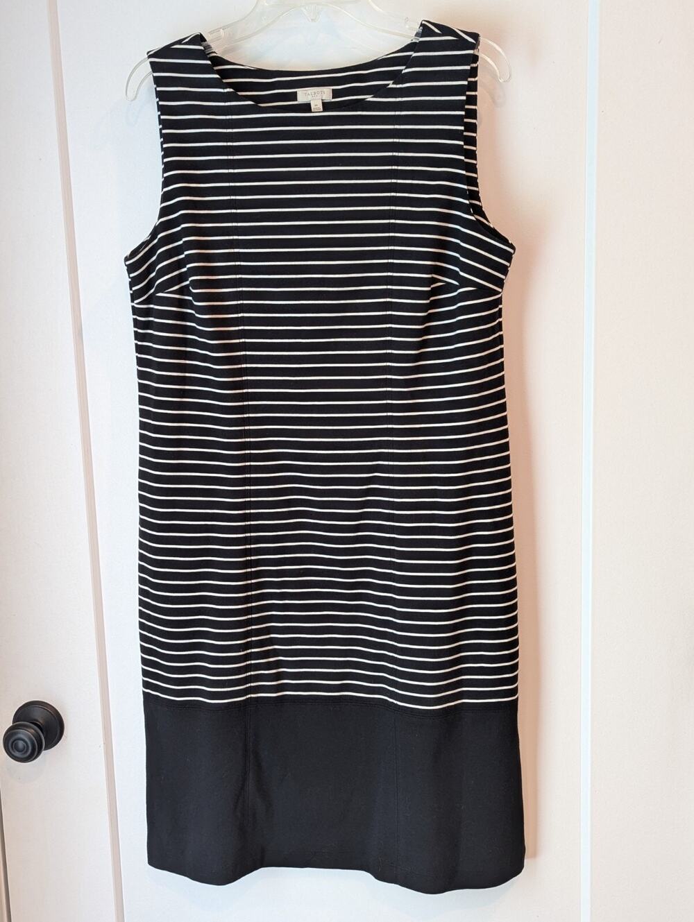 Talbot Ladies Medium Sleeveless Black Stripe Dress Knit Pullover NWT Casual...